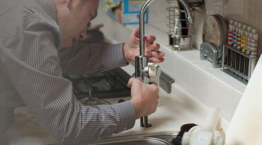 Professional expert plumbing services in Battle Creek, MI